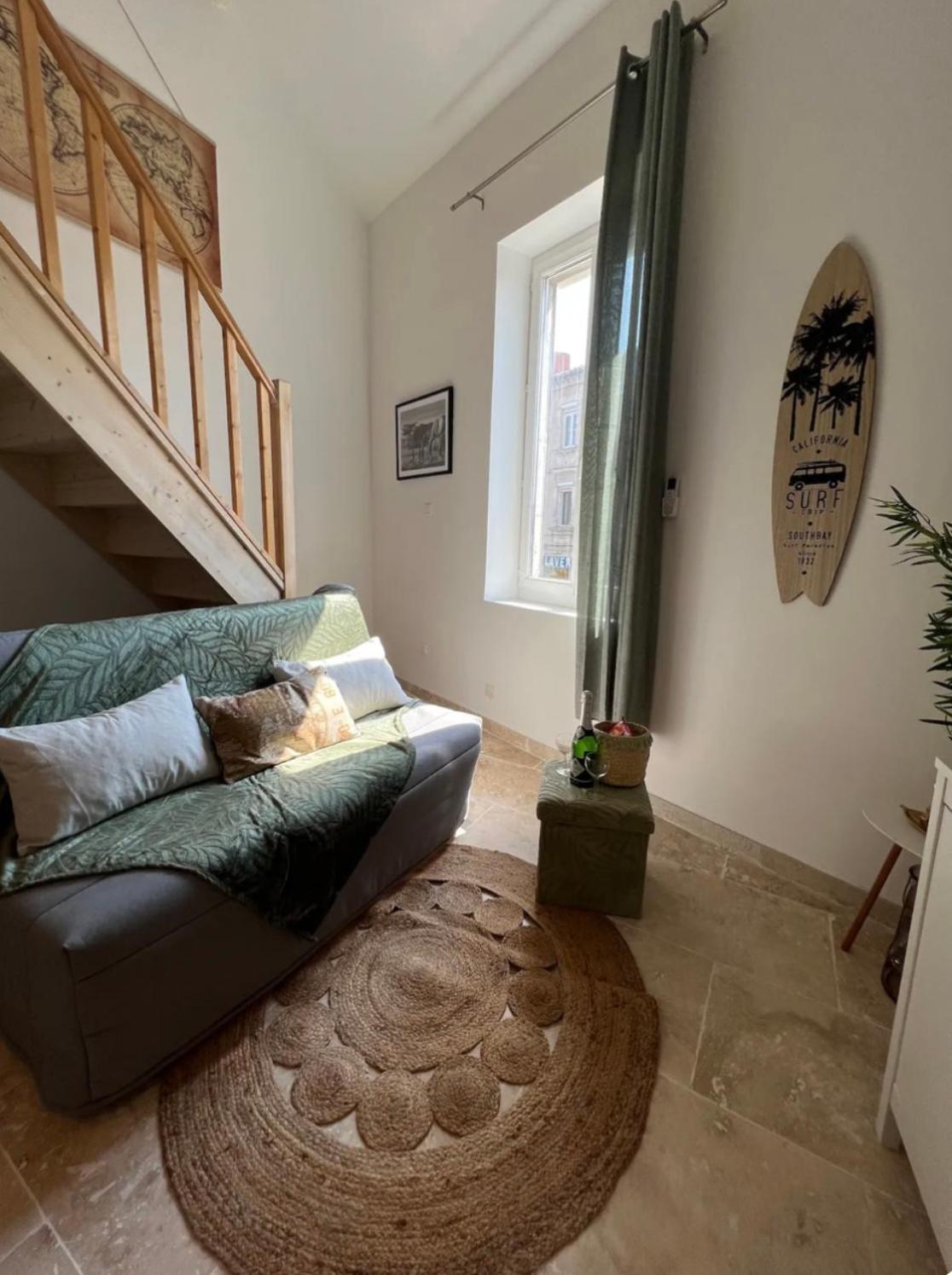 Duplex A 2 Pas De La Vielle Ville D أفينيون المظهر الخارجي الصورة